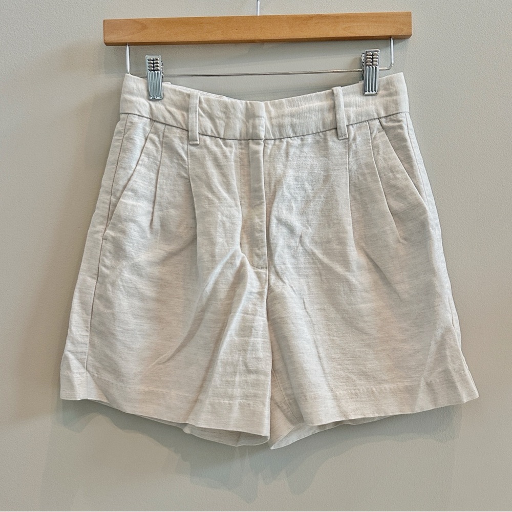 Aritzia Wilfred Effortless Mid-Thigh Linen Natural Ecru Tailored Shorts Size 0